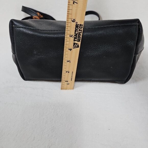 Reversible Handbag/Tote Bag with Tassel-Black/Brown Vegan Leather, Unbranded - Picture 8 of 11